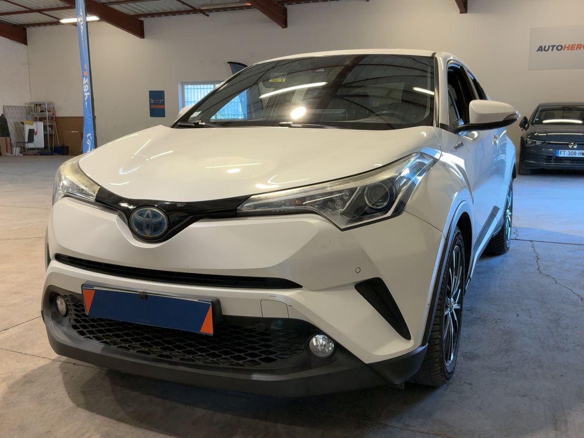 Toyota C-HR d'occasion