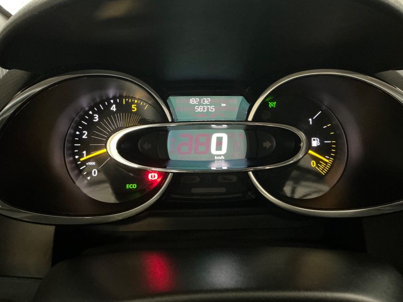 Renault Clio 1.5 dCi Business Eco2 2014 – снимка 18