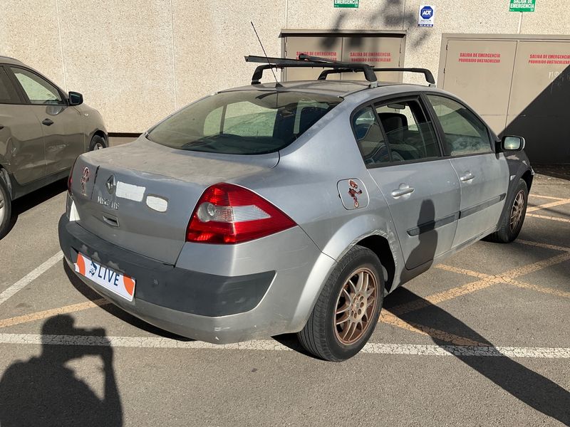 Renault Megane 1.5 dCi Expression Confort — zdjęcie 2
