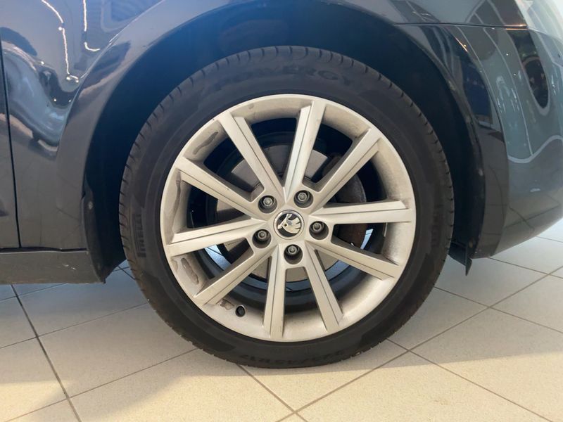 Skoda Octavia 2.0 TDI Ambition 2014 – снимка 11