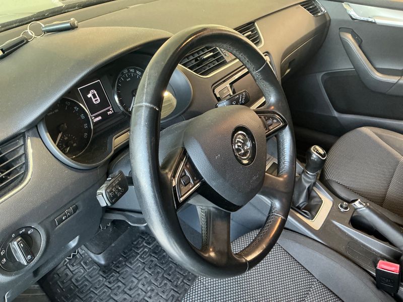 Skoda Octavia 2.0 TDI Ambition 2014 – снимка 26