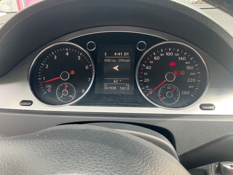 Volkswagen Passat CC 2.0 TSI — zdjęcie 13