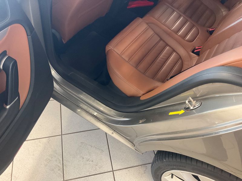 Volkswagen Passat CC 2.0 TSI 2010 – снимка 23