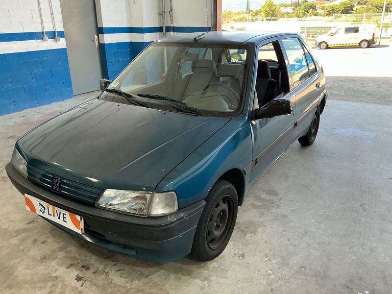 Peugeot 106 1.1 Long Beach