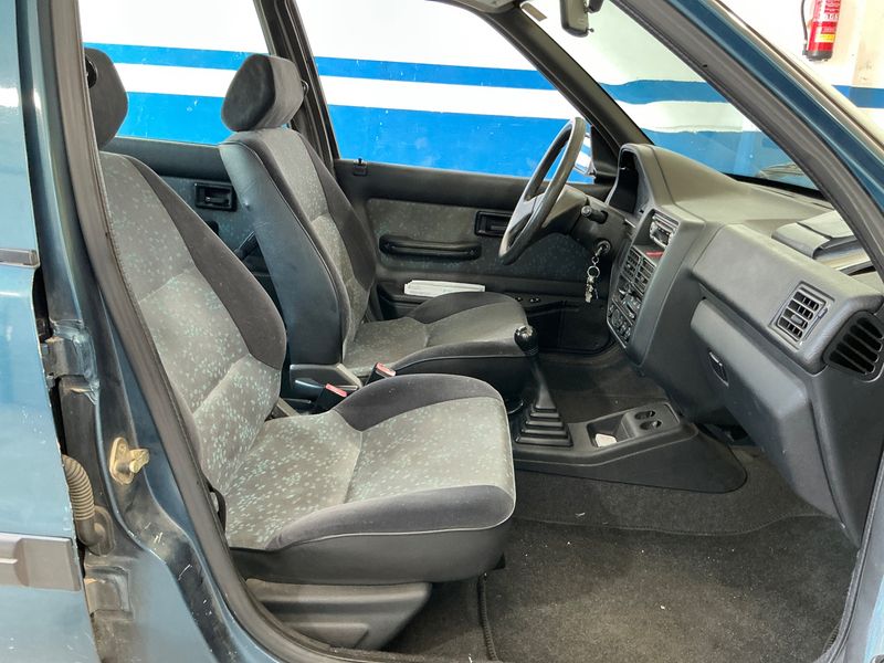 Peugeot 106 1.1 Long Beach — zdjęcie 3