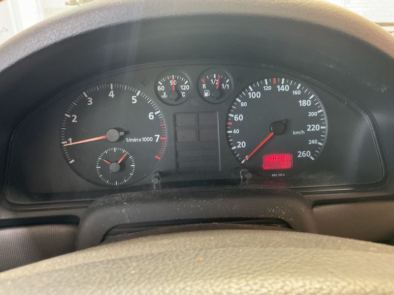 Audi A4 1.8 1997 – снимка 4
