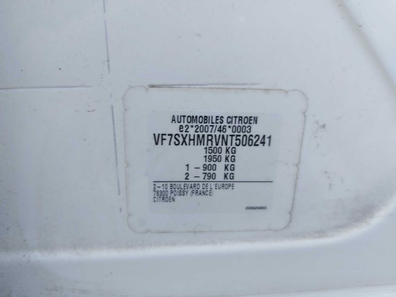 Citroen C3 1.2 PureTech Feel — zdjęcie 15