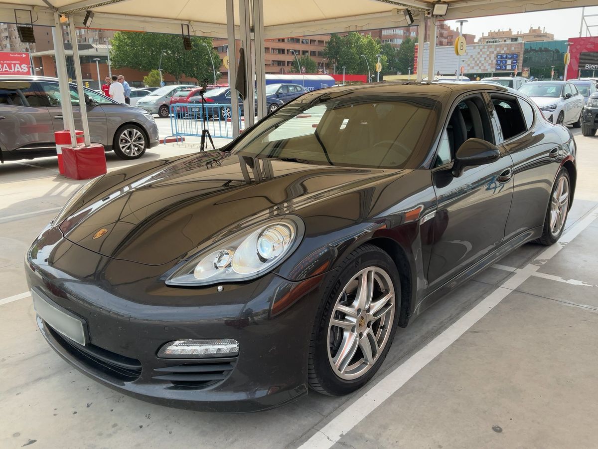 Porsche Panamera 2012