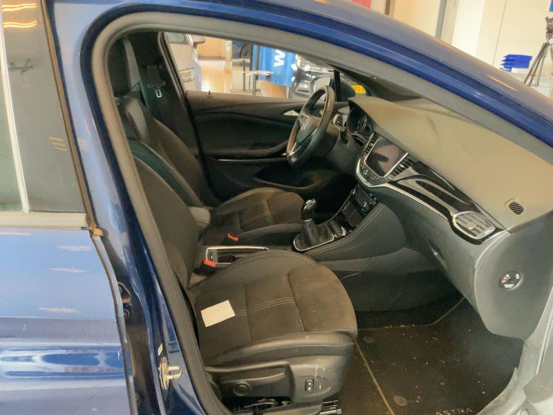 Opel Astra 1.2 Turbo Ultimate Start/Stop 2020 – снимка 16