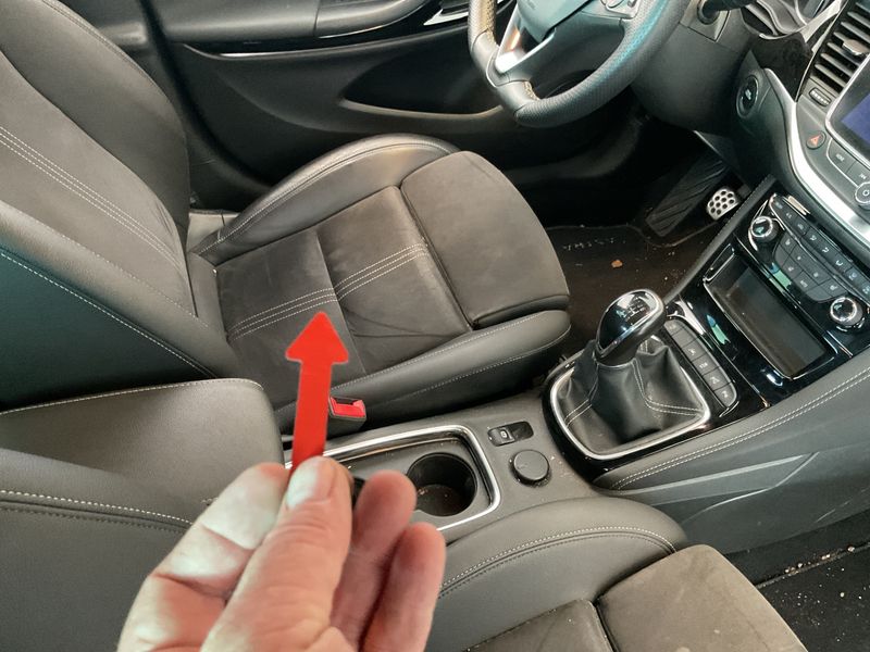 Opel Astra 1.2 Turbo Ultimate Start/Stop 2020 – снимка 21