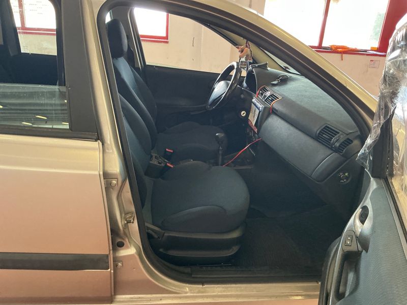 Fiat Stilo 1.6 Active — zdjęcie 3
