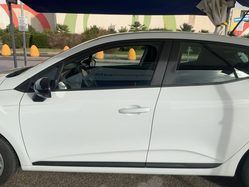 Renault Clio 1.5 BLUE dCi Evolution — zdjęcie 4