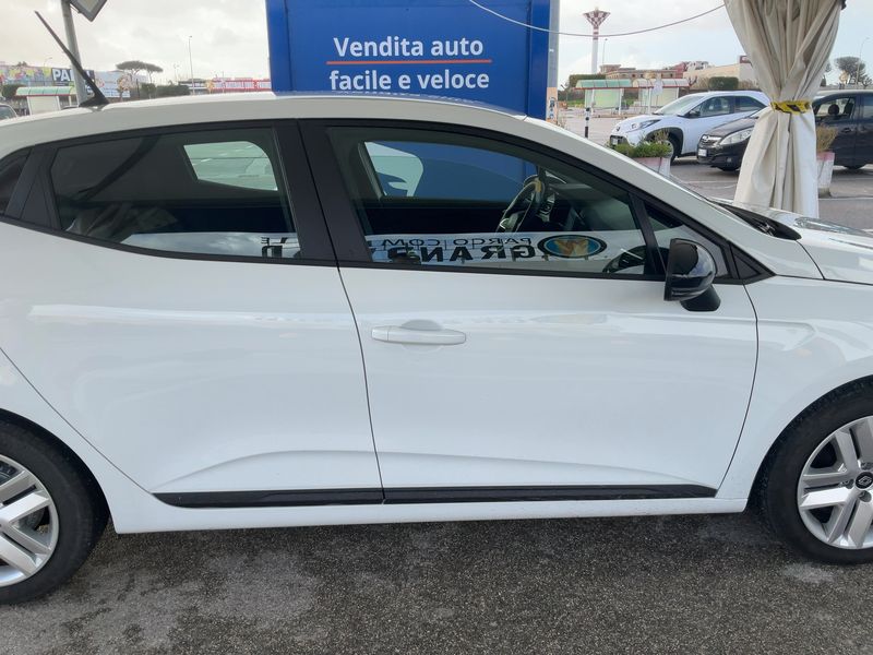 Renault Clio 1.5 BLUE dCi Evolution — zdjęcie 7