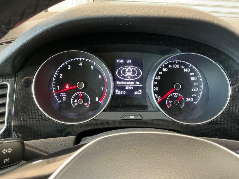 Volkswagen Golf VII Sportsvan 1.2 TSI Sound BlueMotion Tech — zdjęcie 13