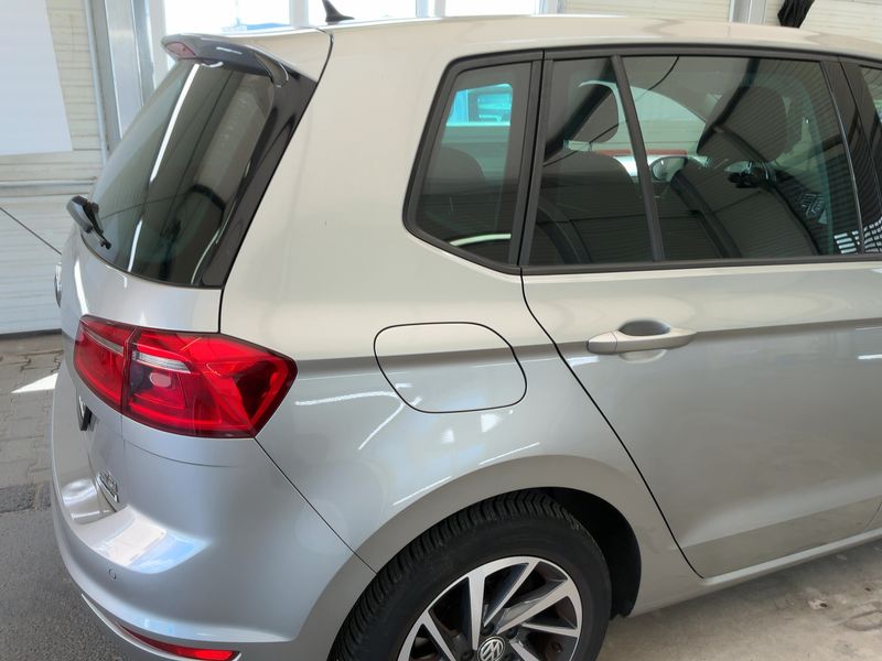 Volkswagen Golf VII Sportsvan 1.2 TSI Sound BlueMotion Tech — zdjęcie 6