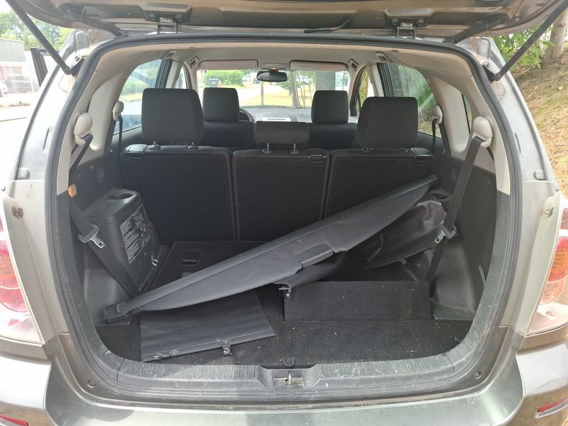 Toyota Corolla Verso 2.0 D-4D Sol — zdjęcie 9