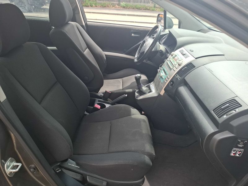 Toyota Corolla Verso 2.0 D-4D Sol — zdjęcie 10