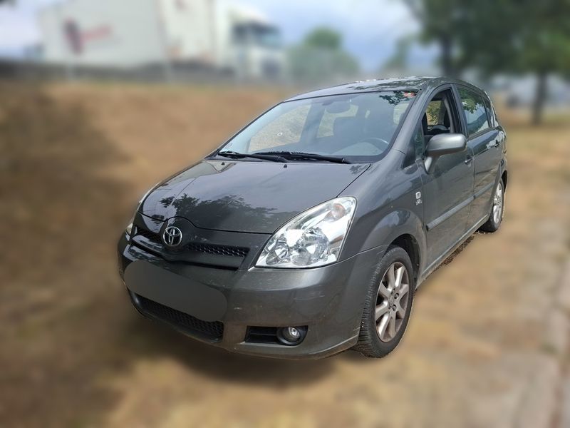Toyota Corolla Verso 2.0 D-4D Sol — zdjęcie 2