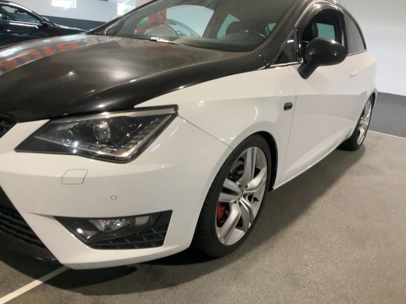Seat Ibiza 1.8 TSI Cupra — zdjęcie 2