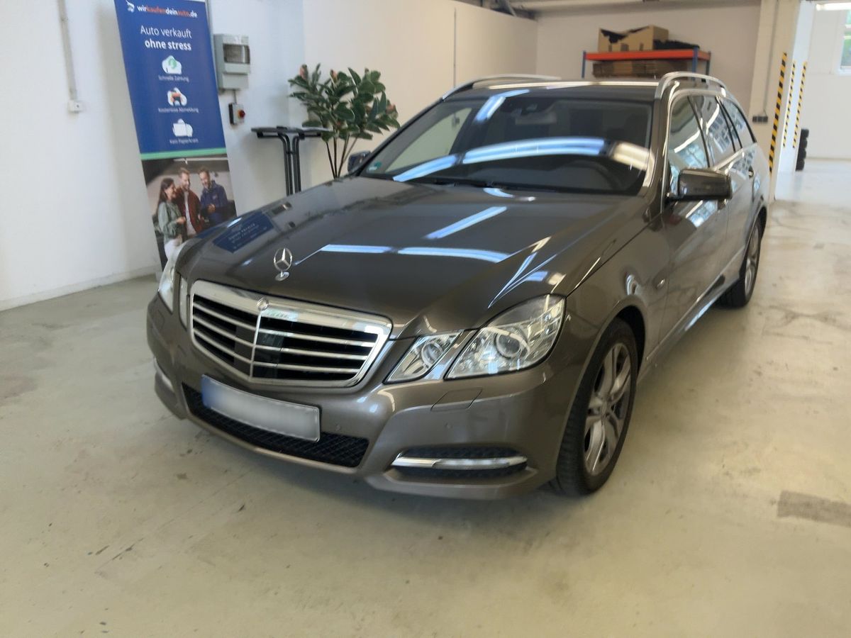 Mercedes-Benz E-Klasse 2011