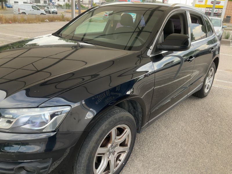 Audi Q5 2.0 TFSI quattro — zdjęcie 2