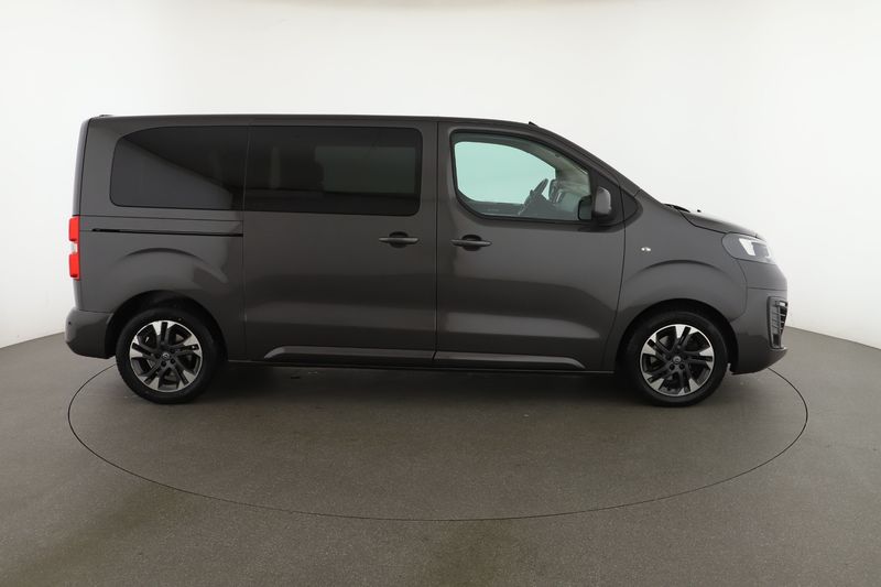Opel Zafira Life 2.0 Diesel M INNOVATION L2 — zdjęcie 7