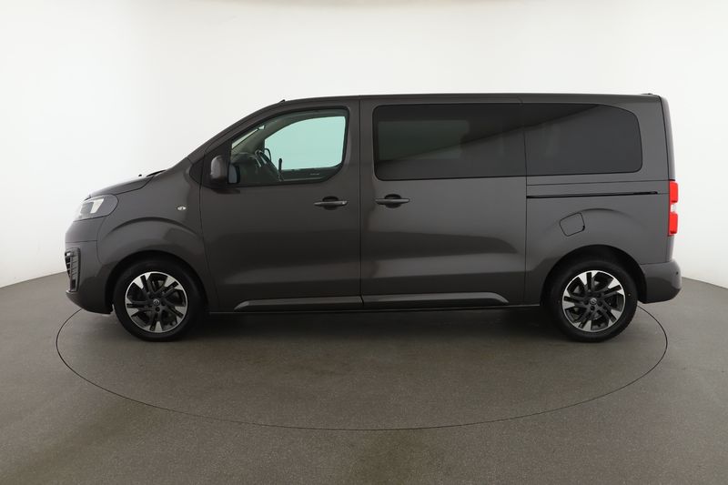 Opel Zafira Life 2.0 Diesel M INNOVATION L2 — zdjęcie 4