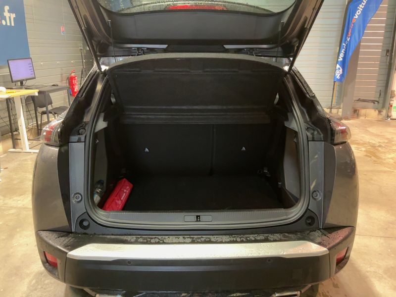 Peugeot 2008 1.2 PureTech GT — zdjęcie 10