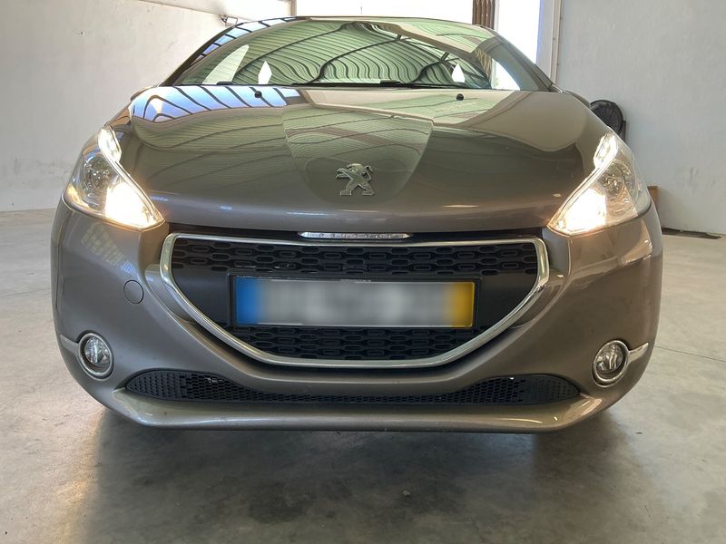 Peugeot 208 1.2 e-VTi Active 2012 – снимка 14
