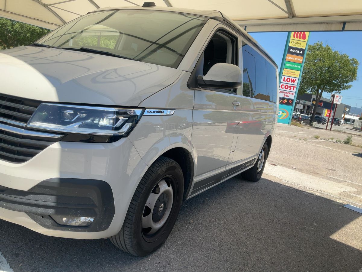 Volkswagen T6 California 2.0 TDI Beach Camper FWD