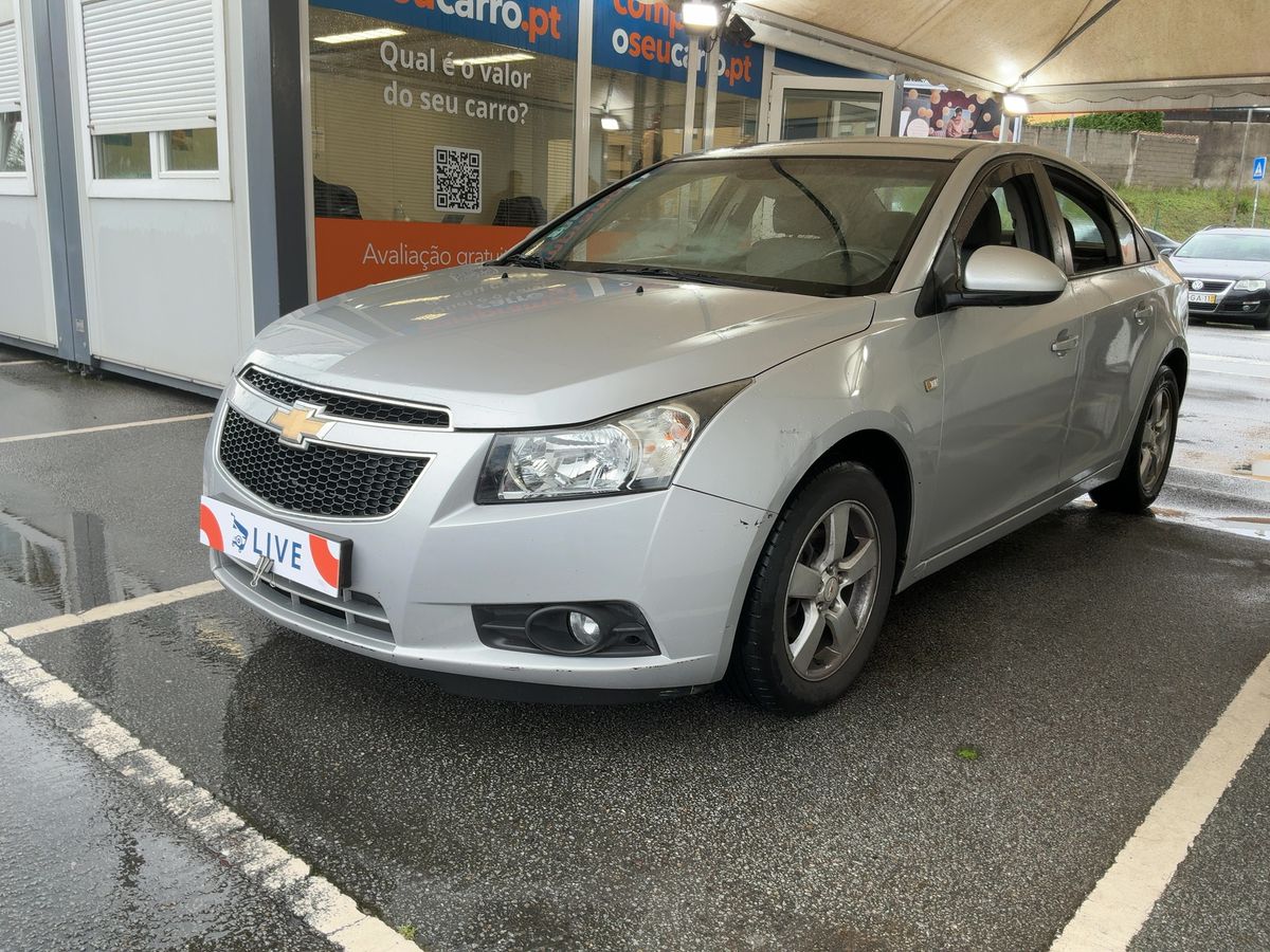 Chevrolet Cruze 1.6 LS