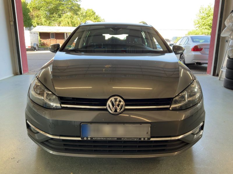 Volkswagen Golf VII 2.0 TDI Highline BlueMotion Tech 2019 – снимка 14