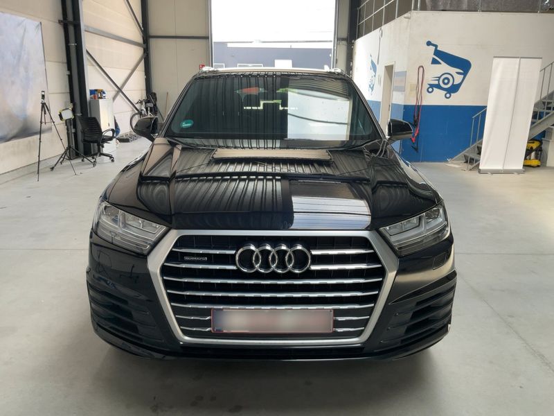 Audi Q7 45 TDI quattro — zdjęcie 9