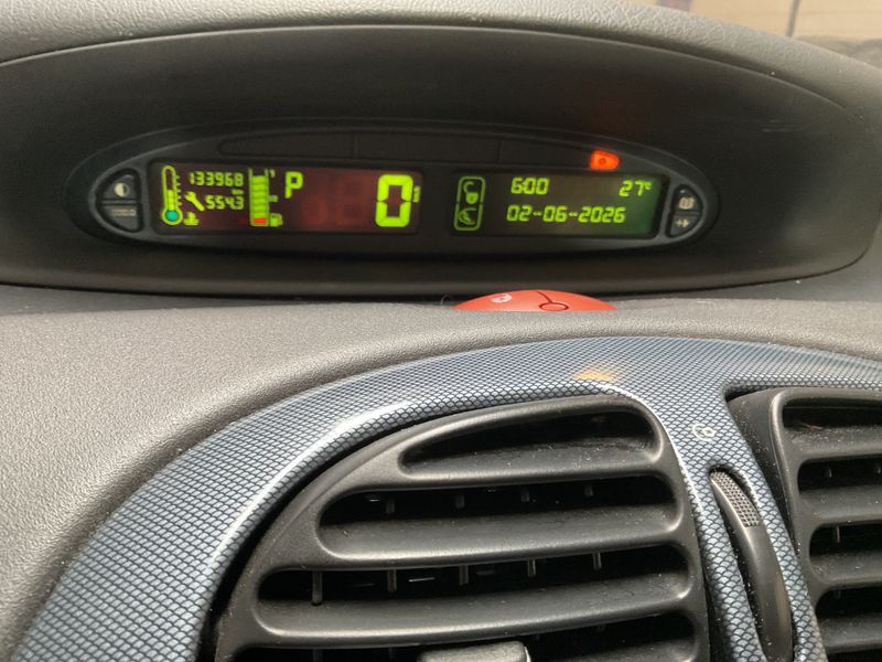Citroen Xsara Picasso 2.0 Exclusive 2003 – снимка 4