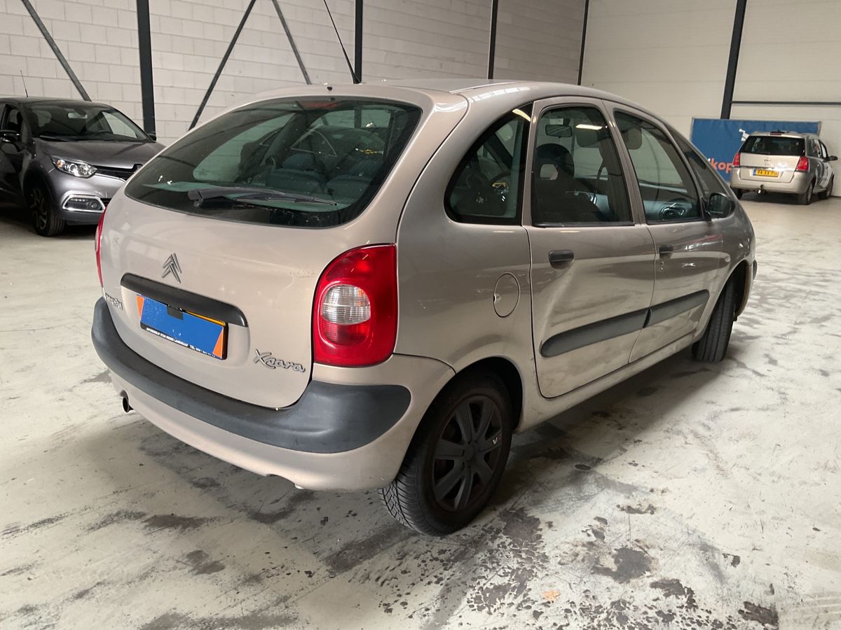 Citroen Xsara Picasso 2.0 Exclusive