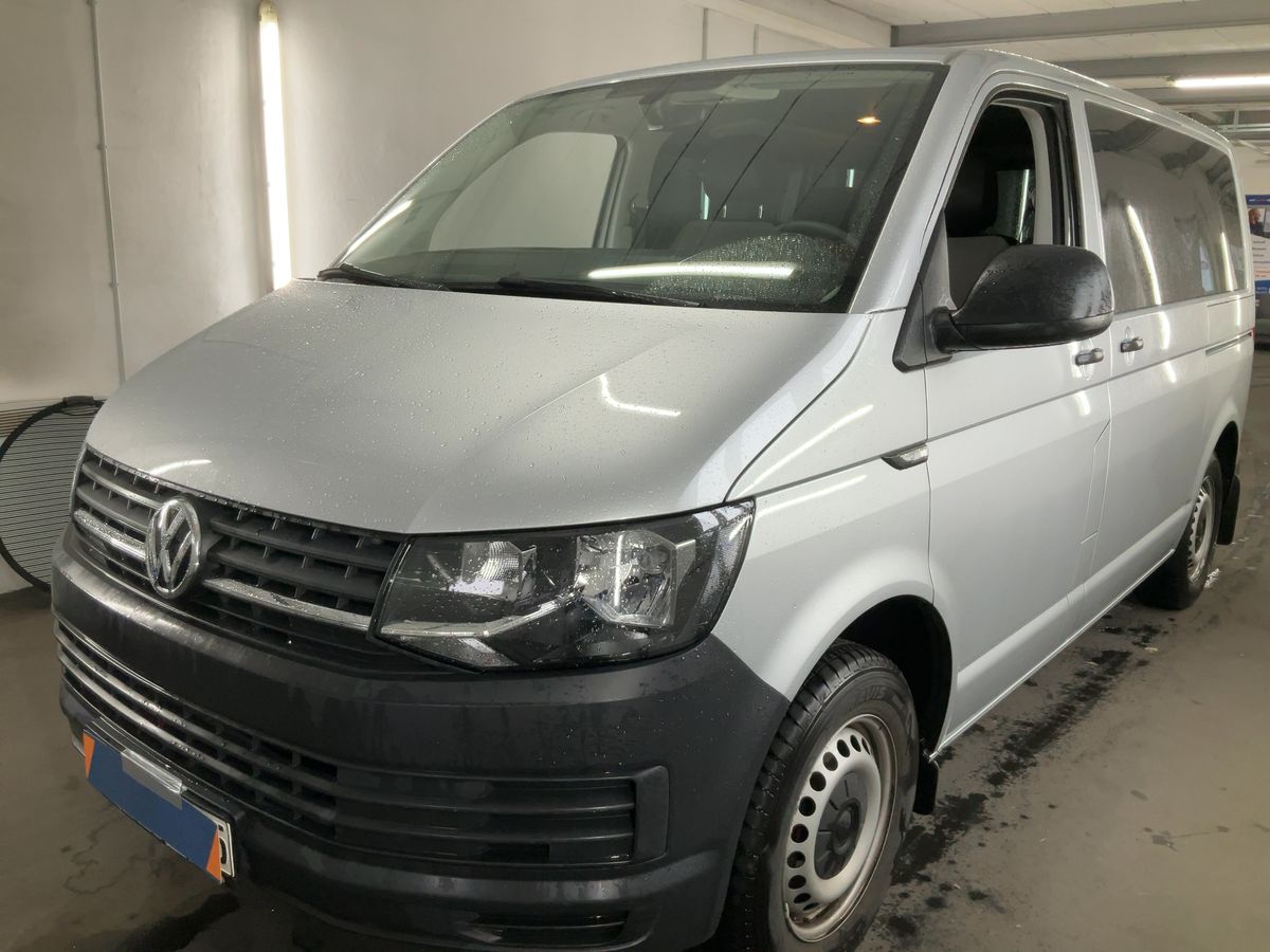 Volkswagen T6 Kombi 2.0 TDI