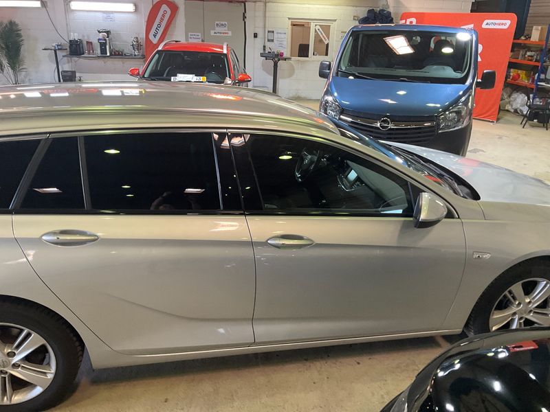 Opel Insignia Sports Tourer 1.6 CDTI DPF Innovation — zdjęcie 7
