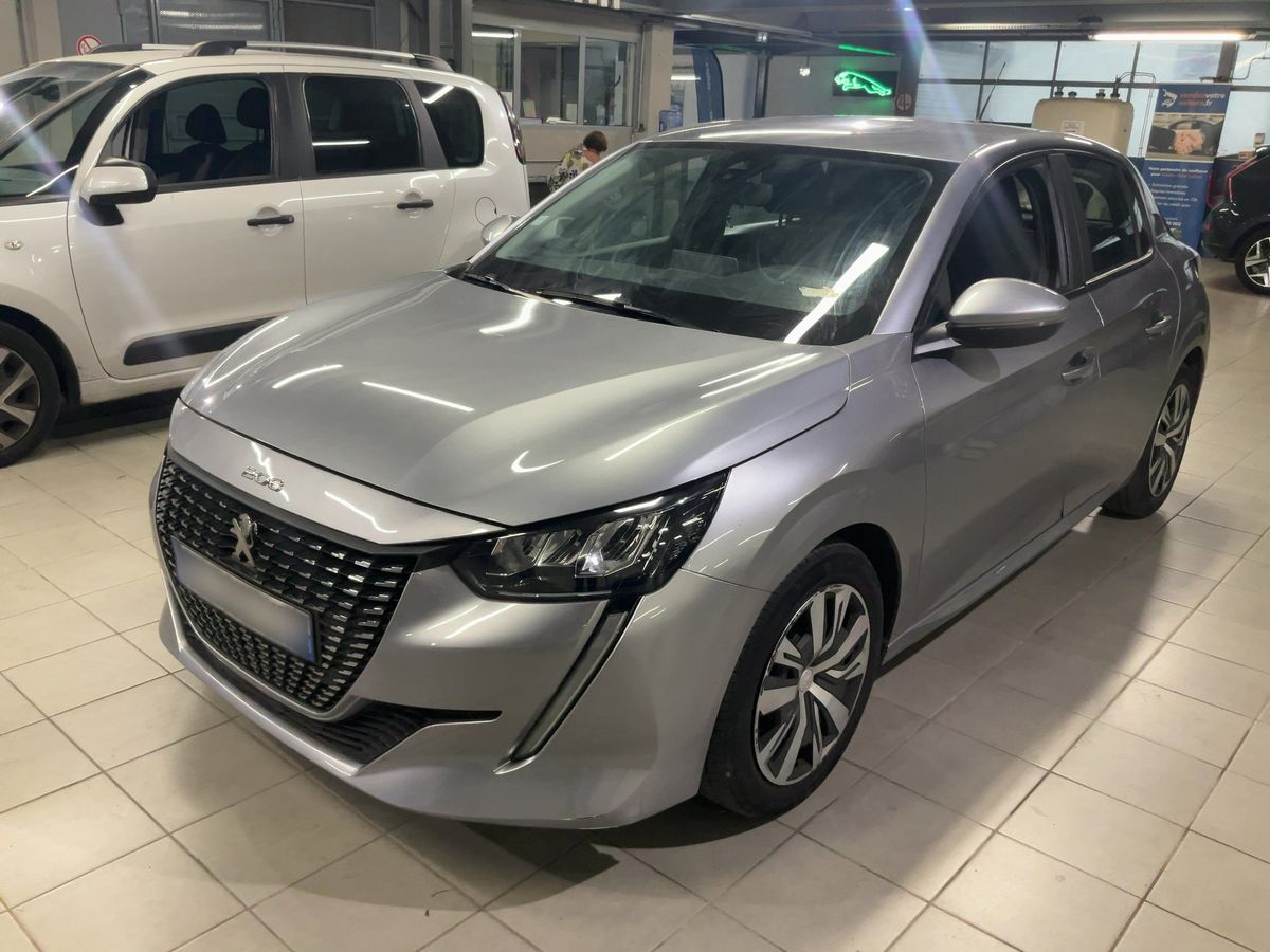 Peugeot 208 2020 — photo 1