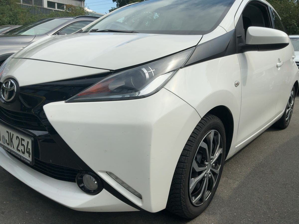 Toyota Aygo 1.0 X-Play Touch