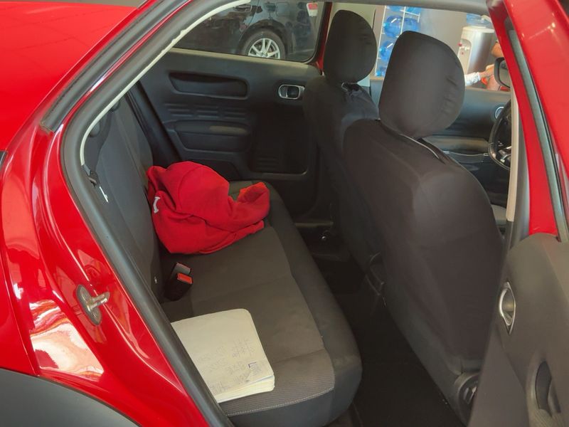 Citroen C4 Cactus 1.6 e-HDi Feel — zdjęcie 14