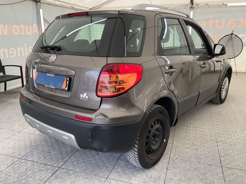 Fiat Sedici 1.6 Emotion — zdjęcie 2