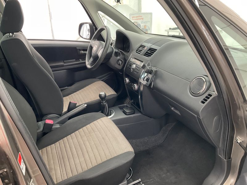 Fiat Sedici 1.6 Emotion — zdjęcie 3