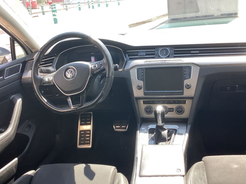 Volkswagen Passat Alltrack 2.0 TDI 4Motion BlueMotion Tech — zdjęcie 12