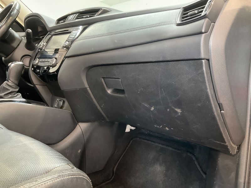 Nissan X-Trail 2.0 dCi Tekna 4x4 2018 – снимка 42