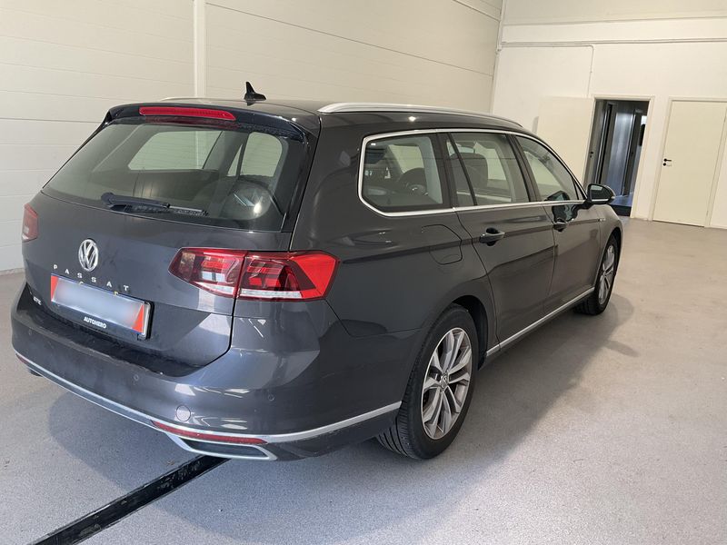 Volkswagen Passat 1.4 GTE 2019 – снимка 8