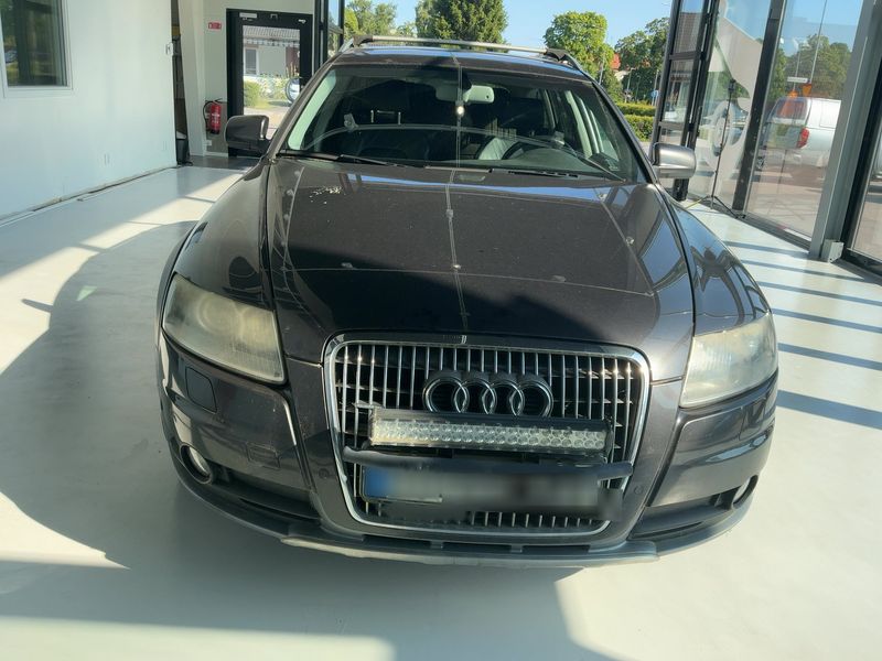 Audi A6 Allroad 4.2 V8 FSI 2006 – снимка 14
