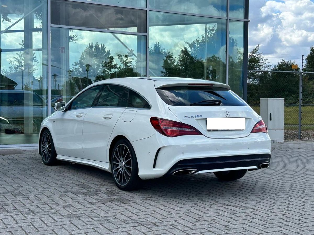 Mercedes-Benz CLA-Klasse CLA 180 Shooting Brake AMG Line