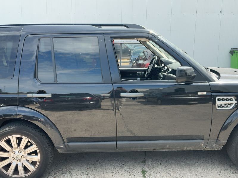 Land Rover Discovery 4 3.0 TD V6 TDV6 HSE — zdjęcie 7