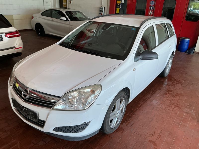 Opel Astra 1.7 CDTI Edition 2009 – снимка 1