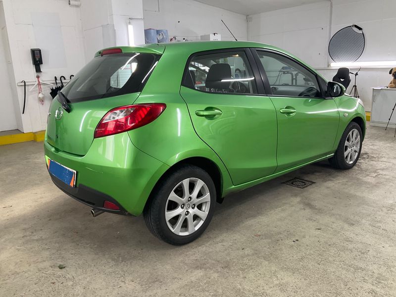 Mazda 2 1.3 Independence — zdjęcie 2